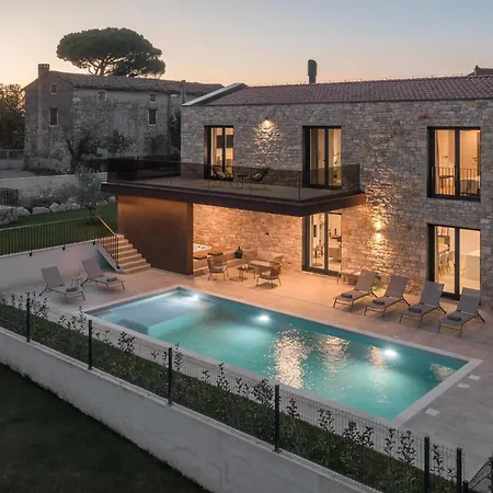 Villa Moia In Kastelir * Каштелир